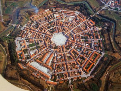 Palma Nova die sternförmige Stadt